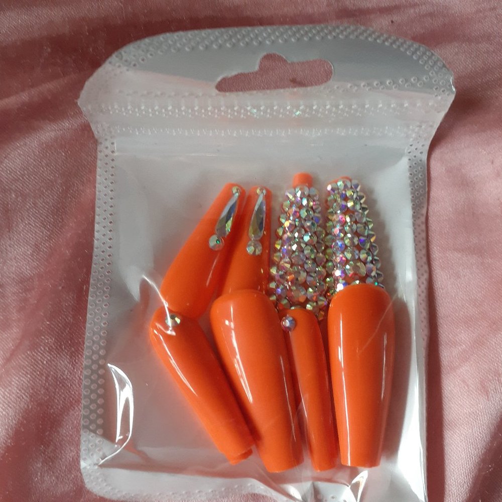 Brand New Crystal False Nails